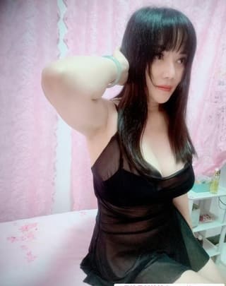 梅花园大奶熟女