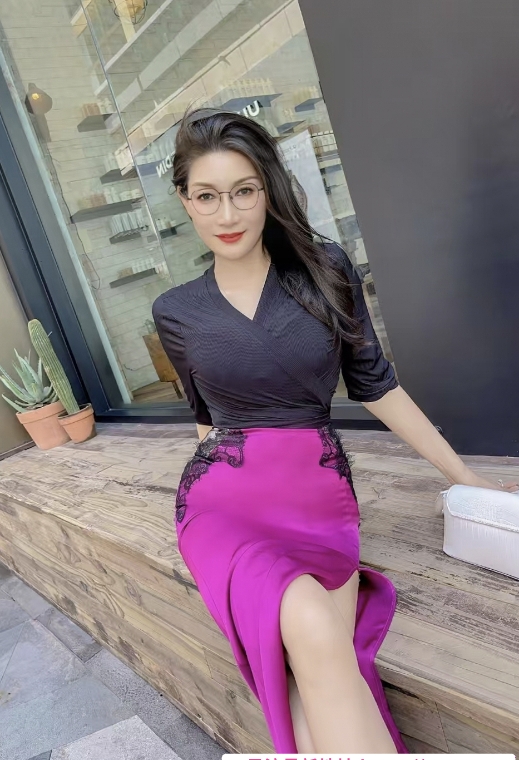 健身少妇好身材可潮喷 1