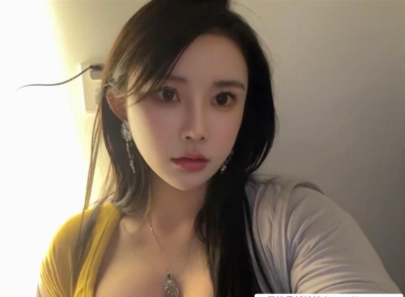 上城豹纹尤物喵喵 1