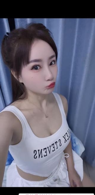 蜜桃小姐姐