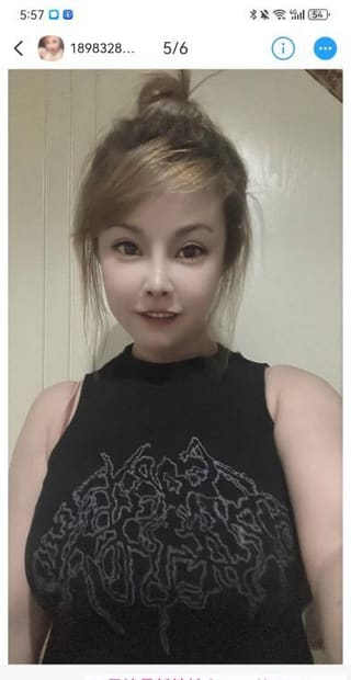 重庆大胸妹子