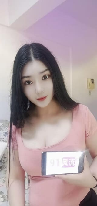 大奶肥臀倩倩