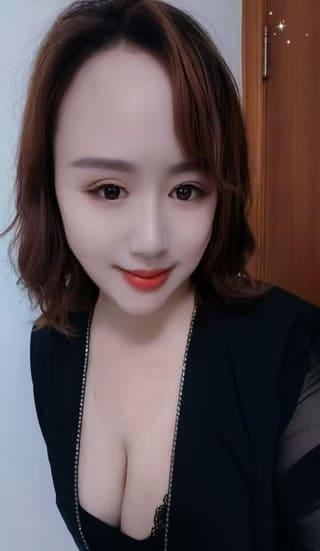 大胸美熟女姐姐