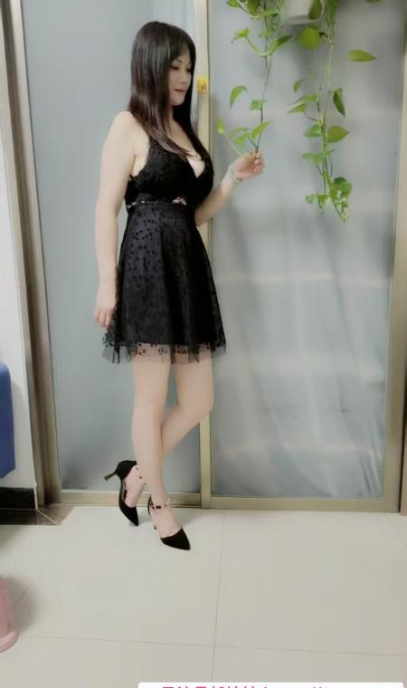 大奶轻熟女 2