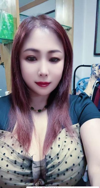 丰乳肥臀熟女 2