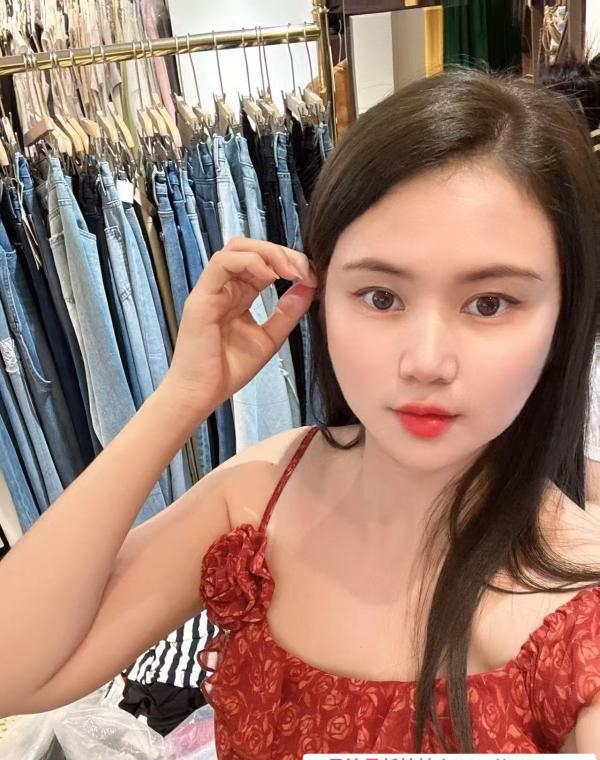 服务系少妇 2