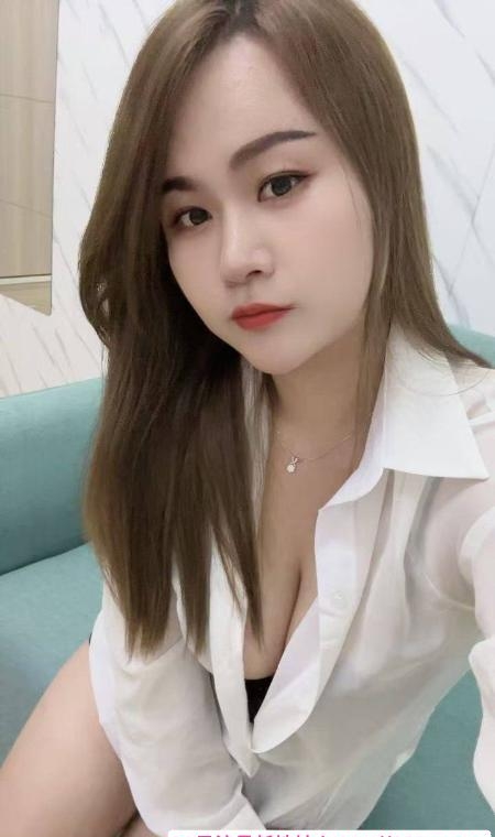 渝北丰满大奶萱萱 2