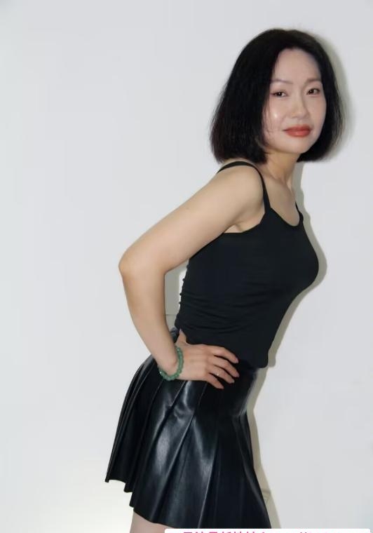 钟家村毒龙女王 2