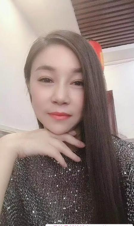 天河韵味熟女小莉 2