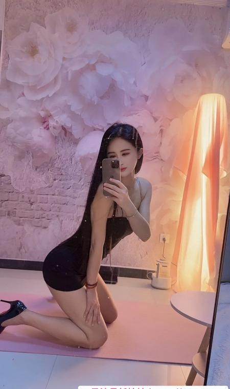 服务系高挑妹子雪梨 2