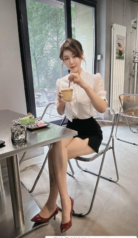 情趣价值拉满老师 2