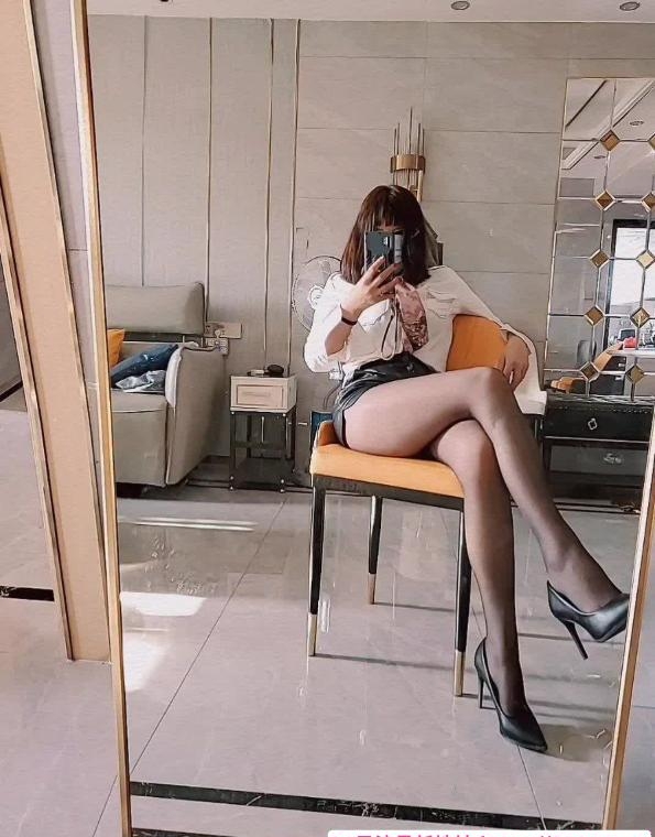丝丝姐姐 2
