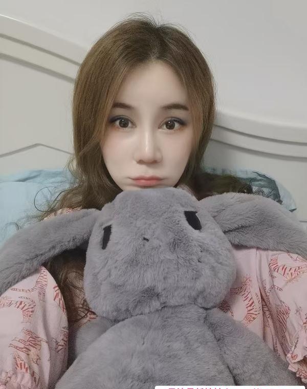 滨江爆草性感女仆 2