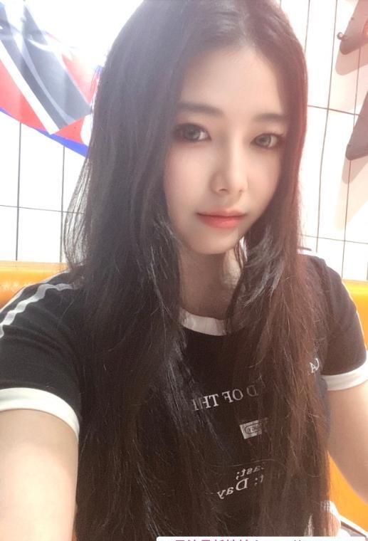 肥臀妹子懒懒 2