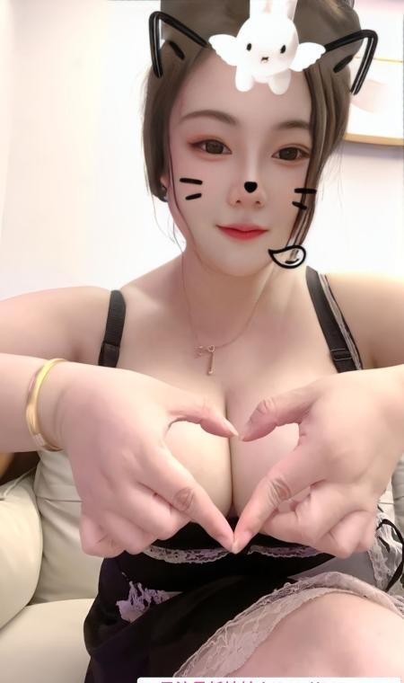 BBW巨乳胖妞小米粒 2