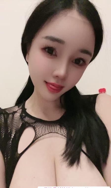 徐汇重庆大奶美女 2