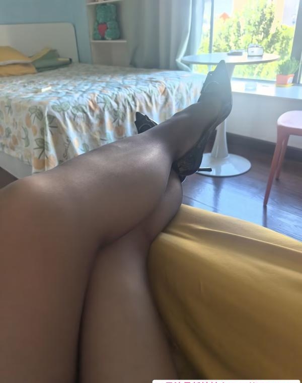 大胸少妇芳芳 2