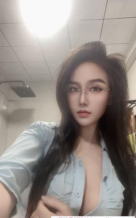 颜值服务系白苏 3