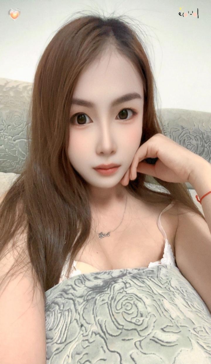 白云敏感水多小湿妹 3