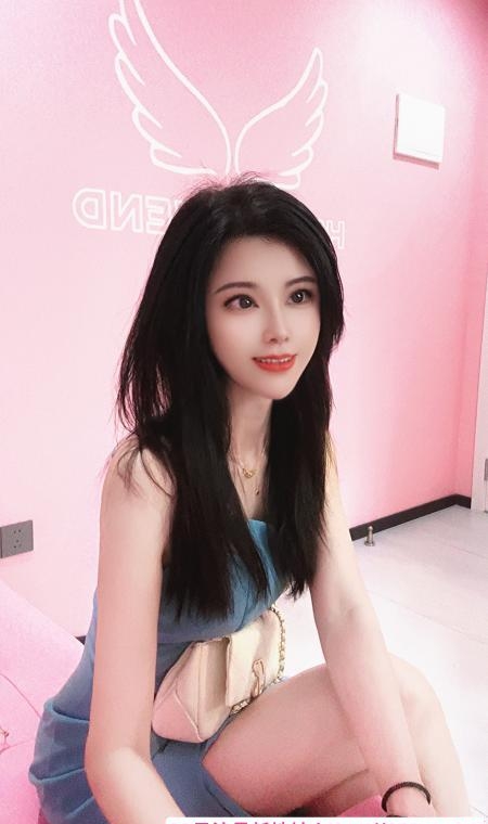 梅花园腿精依依 3