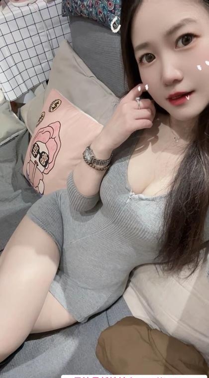 宝通寺服务系少妇冉冉 4
