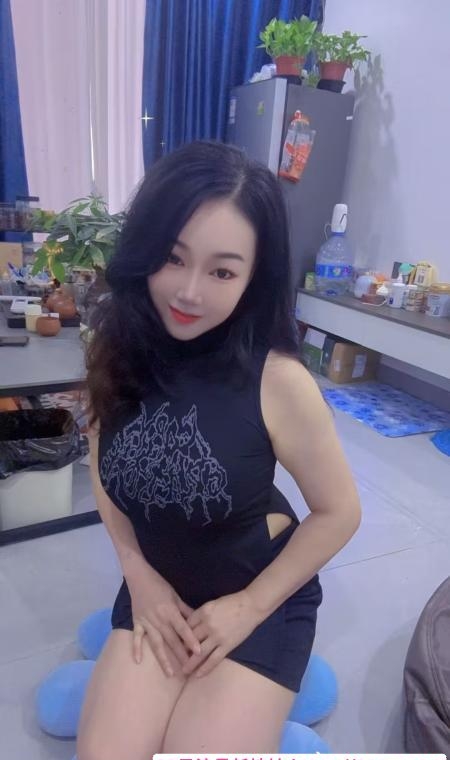 骚丝御姐芯芯 4