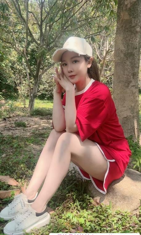 轻熟大胸泡芙姐 4