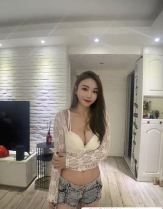 性感女友Tina