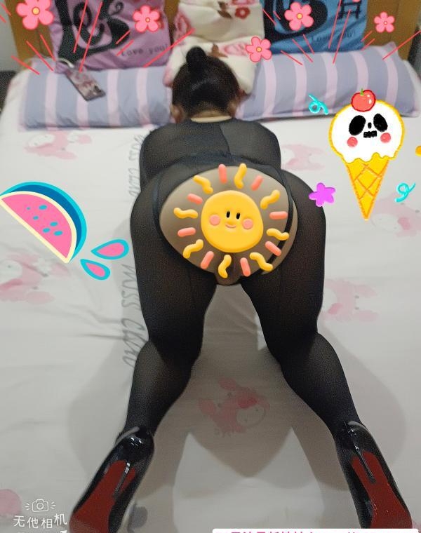 徐汇喷水三通熟妇 1