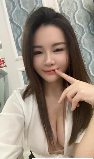 颜值不错的小姐姐