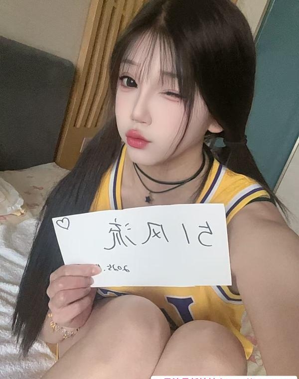 在汉口兼职的沐沐 1