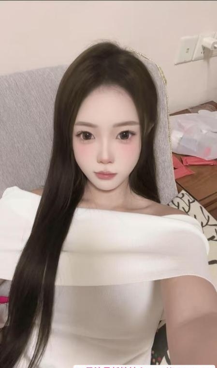 性感年轻小骚货 1