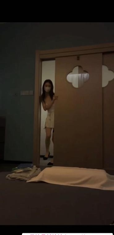 上海淫乱后宫莞式海选 1