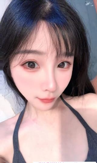 上城翘臀小女友乐乐