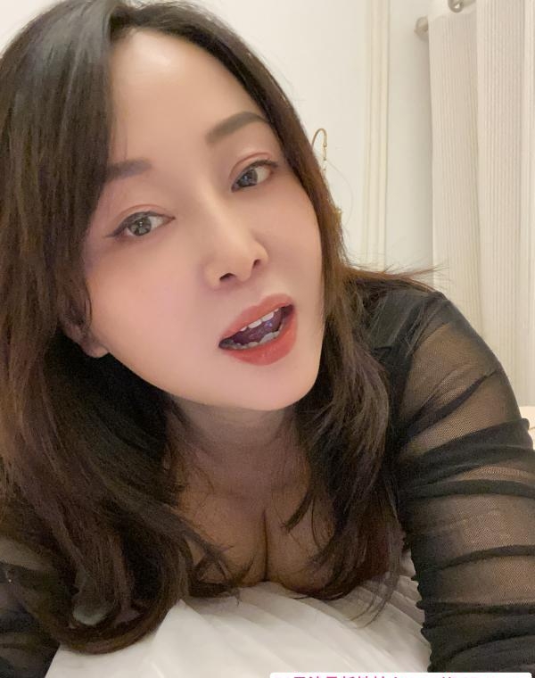 御姐38D胸 1