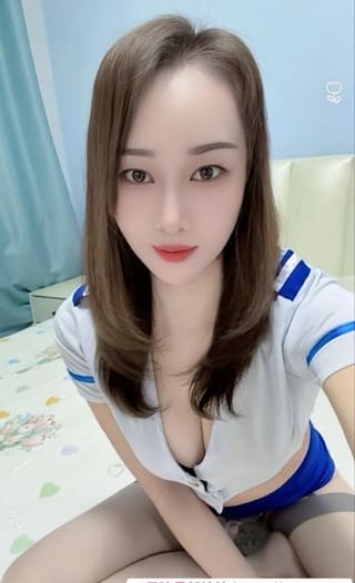 sm制服调教小骚妇