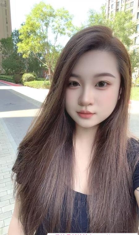 水嫩颤抖小骚货 1