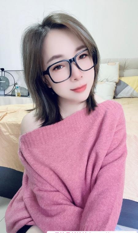 越秀少妇眼镜姐 1