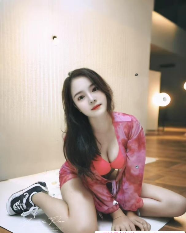 肤白大胸苏桐 1