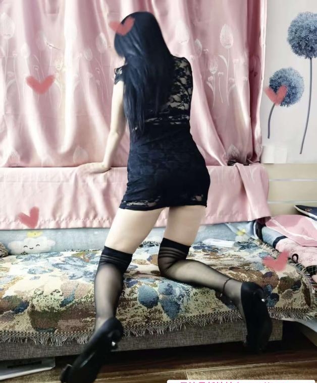 肤白貌美大长腿 1