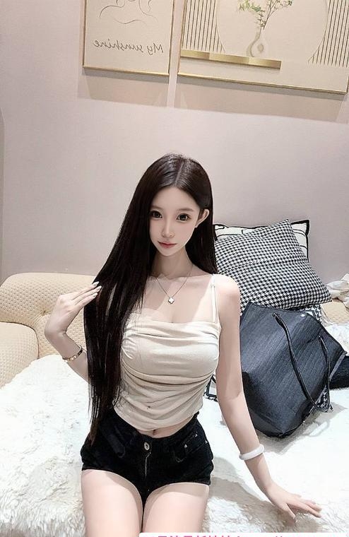 肤白颜值身材顶老师 1