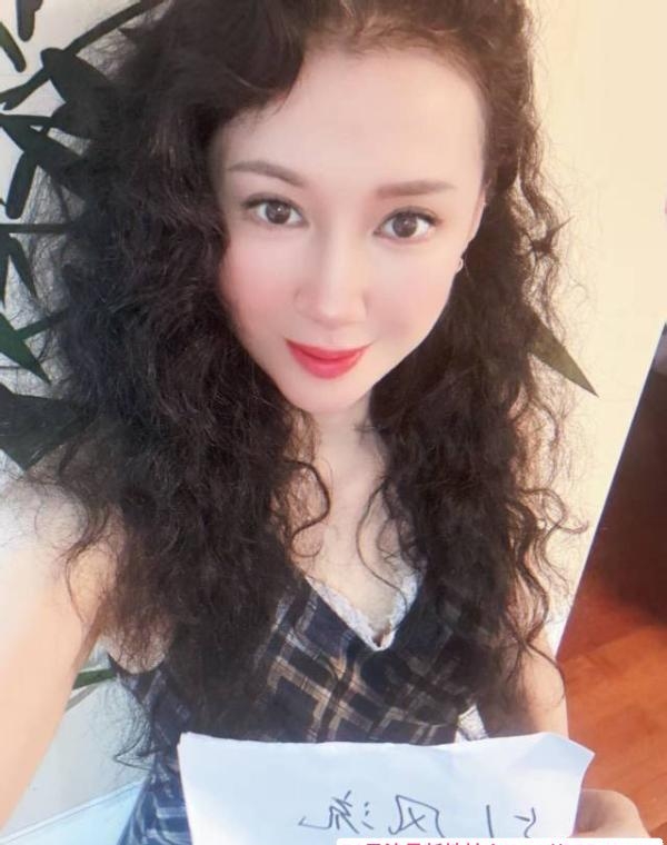浦东长腿毒龙少妇 2