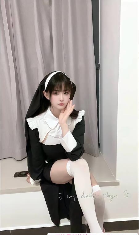 天河二次元cos甜甜 2