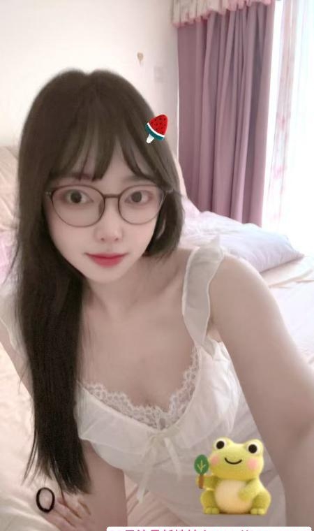 温柔大胸眼镜老师 2