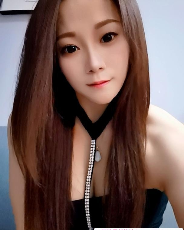 龙华丰满性感美女 2