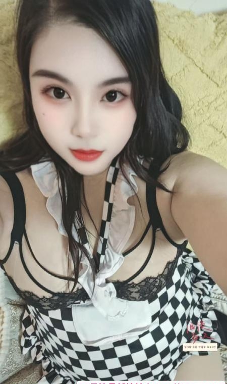 服务型美乳少妇 2