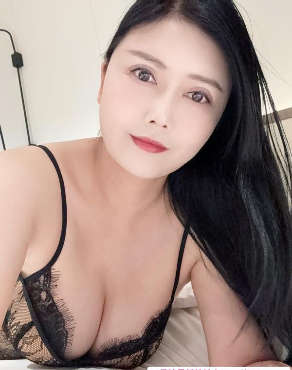 服务系科班大奶 2