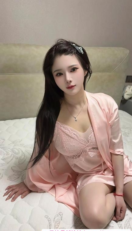 上城毒龙肥臀美少妇 3