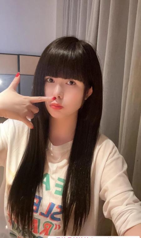 静安大奶诱惑姐姐 3