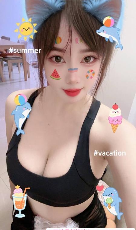 白嫩大奶小甜心 3